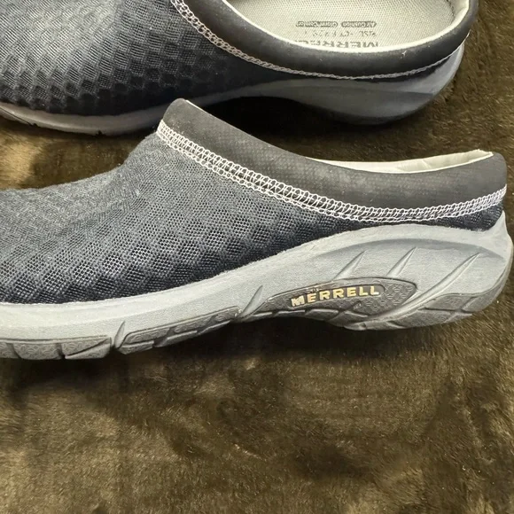 Merrell Black Slip On Mule - Picture 2 of 4